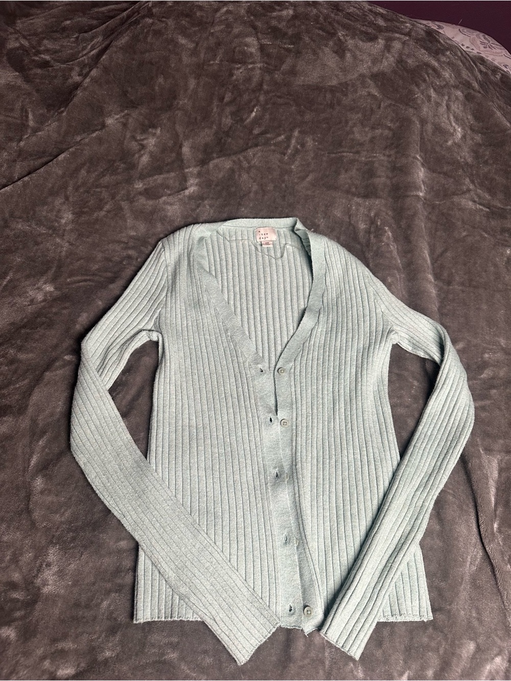 a new day Ribbed V-Neck Button-Front Cardigan - Light Mint Green
